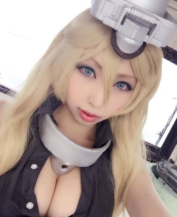 日本巨乳Coser無褲褲作品大膽放送！