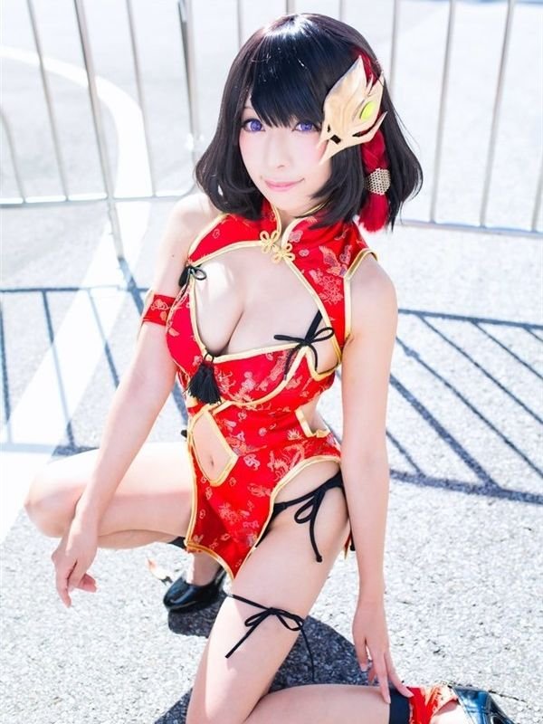 久別回歸！人靚美腿噴血Cosplay大放送！