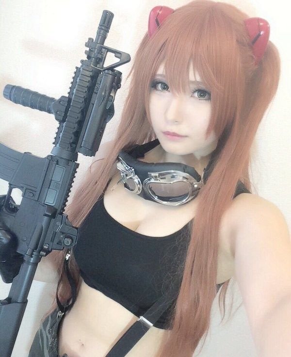 高手！一女生Cosplay出不同風味角色大放送！