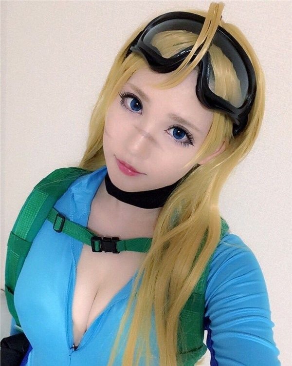 高手！一女生Cosplay出不同風味角色大放送！