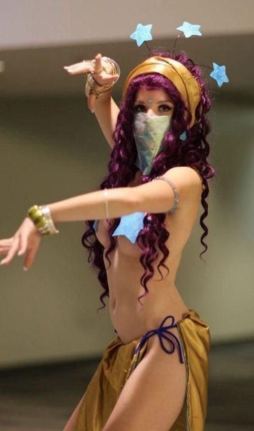外國噴血Cosplay大放送！尺度超越極限！