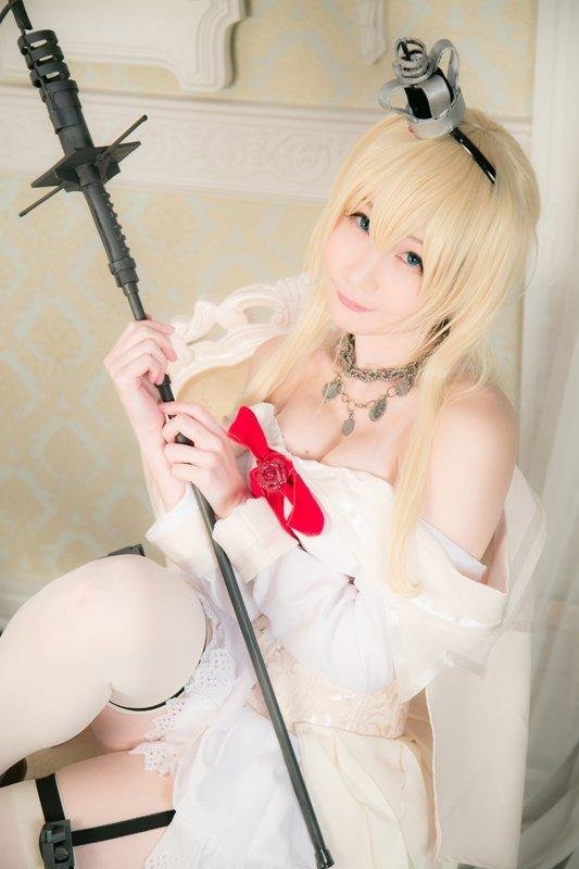 爆乳識玩一定要配死水庫！超噴血Cosplay大放送！