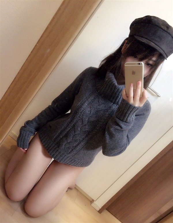 噴血到爆標！最清純Coser玩《Pokemon GO》變極度誘惑訓練員！