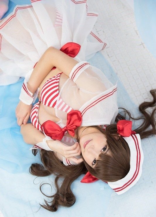 完美女友！《白貓》玩家噴血Cosplay大放送！