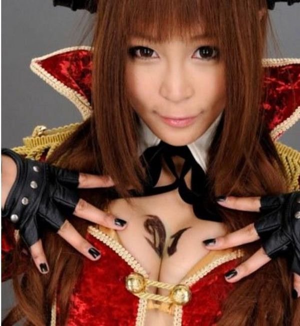 特級噴血！日本萬聖節原來玩好癲！