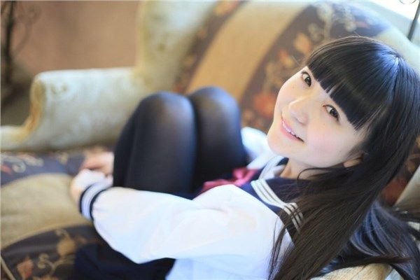 網上褲襪日！女生們瘋狂PO相應節！