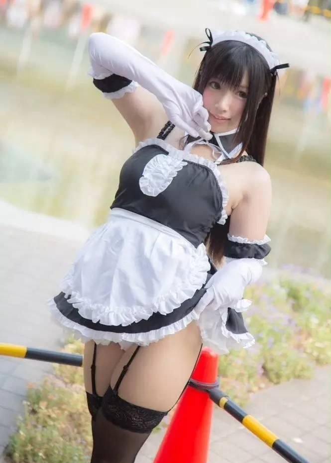 肉感美少女Coser 晒出致命噴血誘惑！
