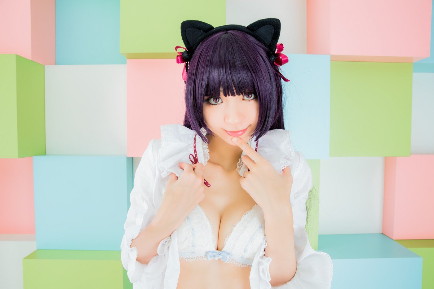 週末養眼Cosplay放送！Saber好性感！