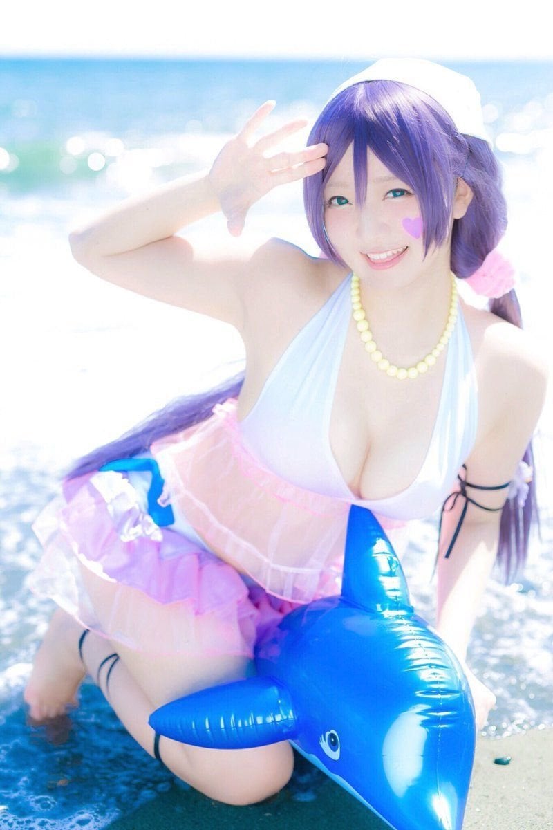 Twitter「好胸日」又來了！女生又比拼！