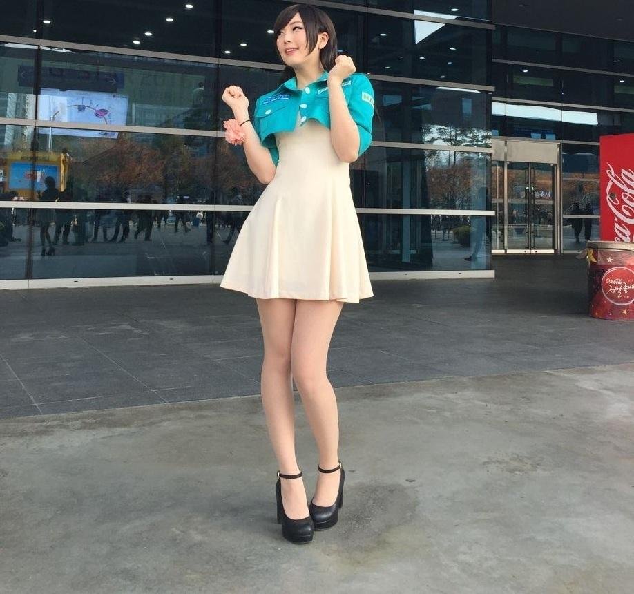 螺旋貓成員現身Gstar未開工便服Look曝光！