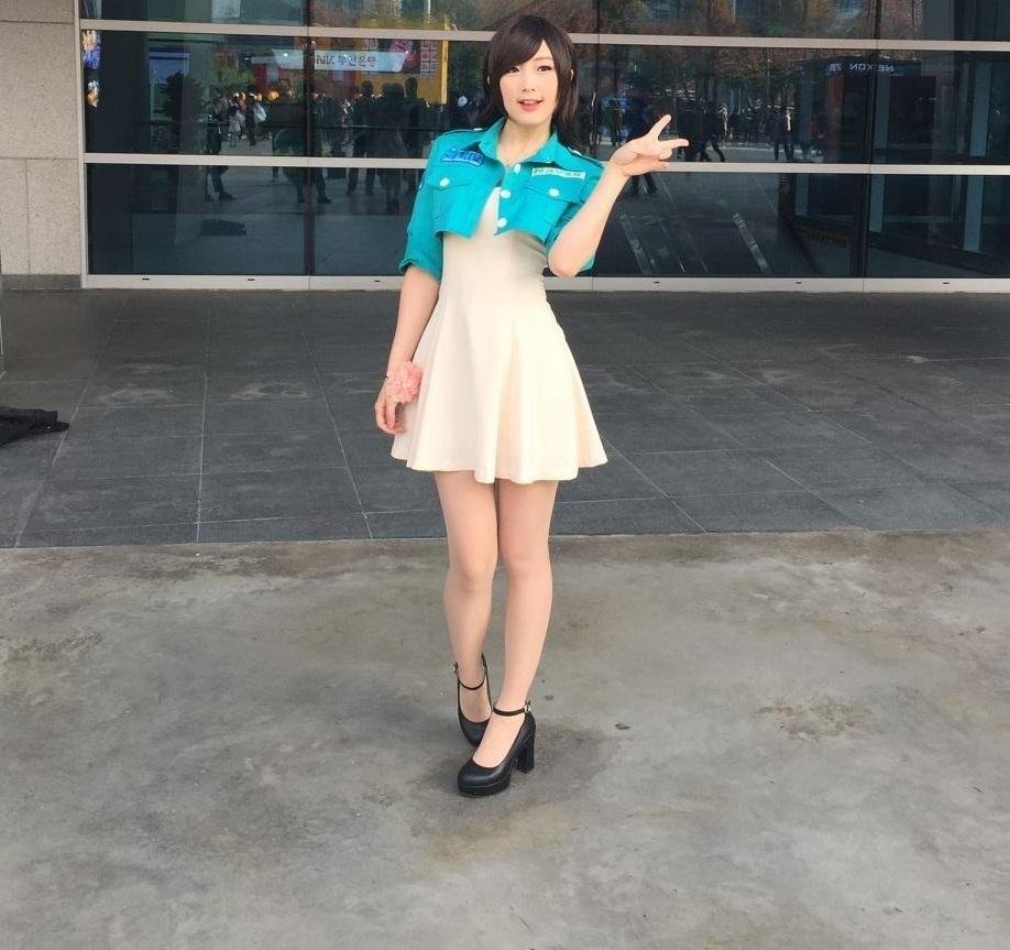 螺旋貓成員現身Gstar未開工便服Look曝光！