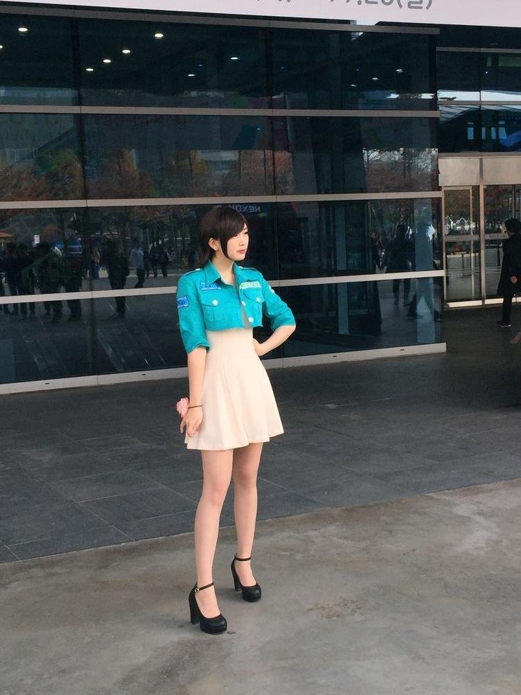 螺旋貓成員現身Gstar未開工便服Look曝光！