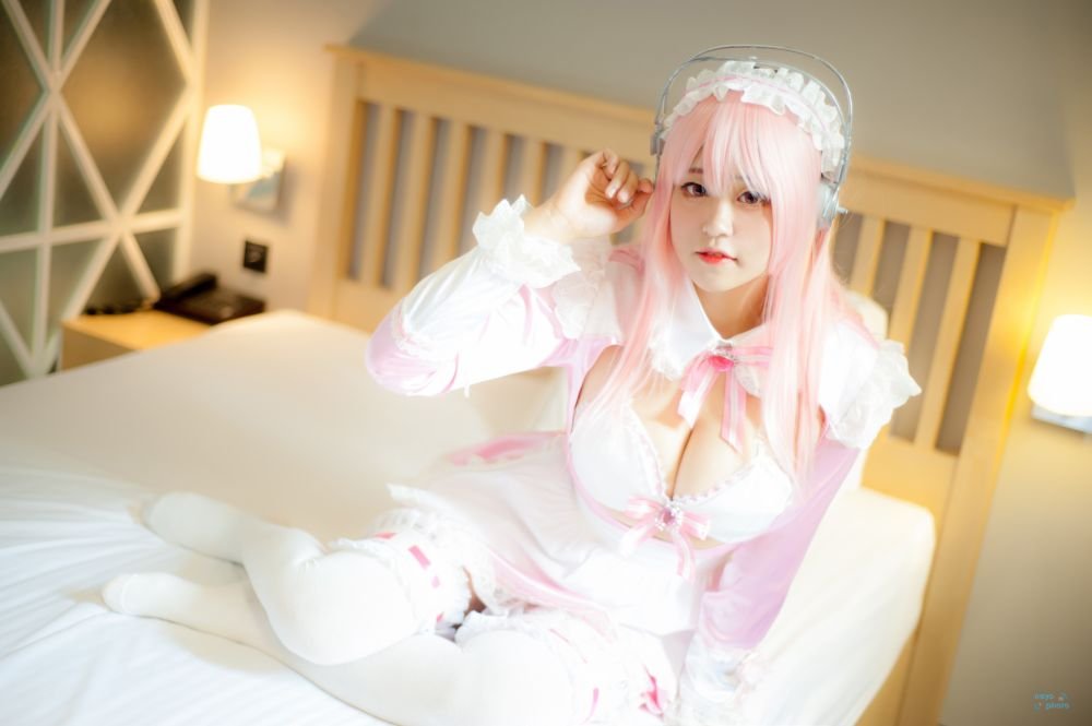 高手級Cosplay噴血放送！