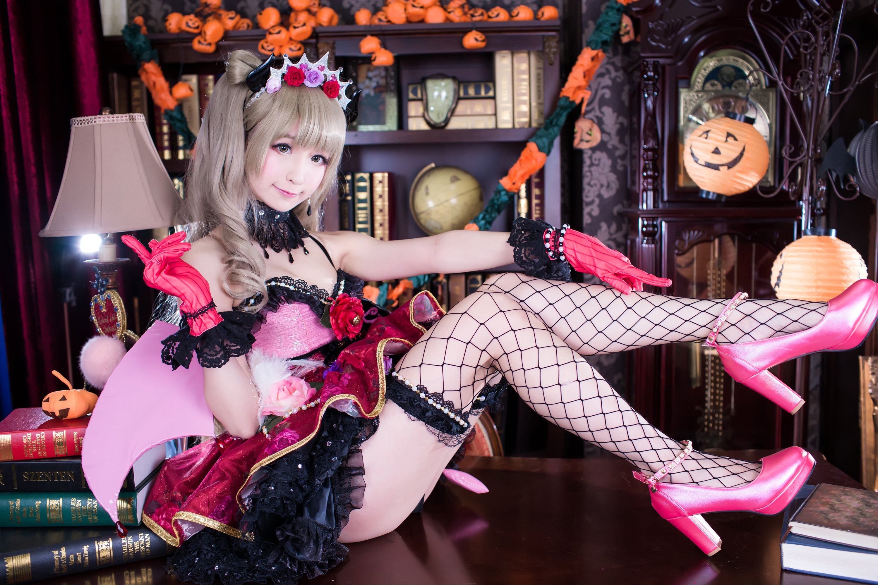 高手級Cosplay噴血放送！