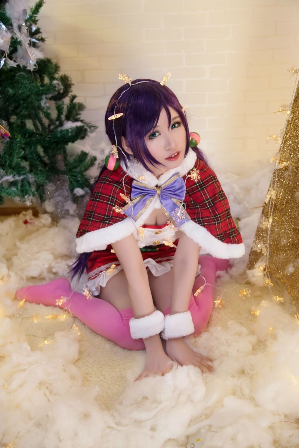 聖誕爆乳噴血Cosplay搶先放送！