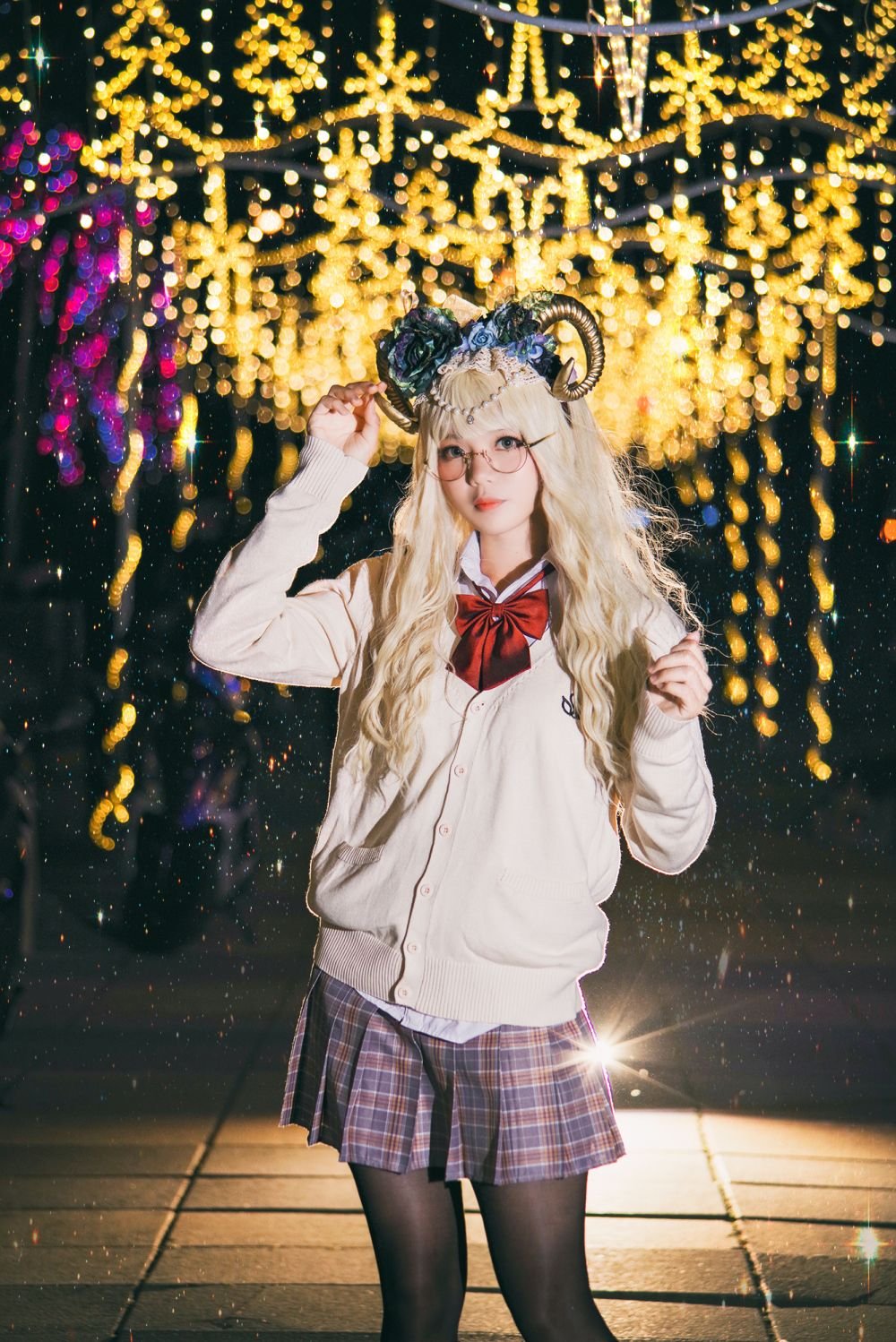 聖誕爆乳噴血Cosplay搶先放送！