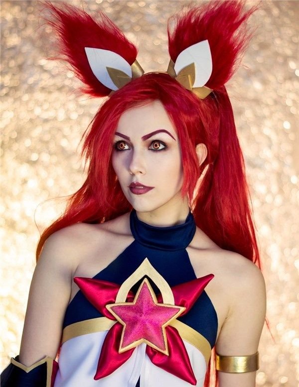 神還原Cosplay又一高手！《英雄聯盟》樣樣似！
