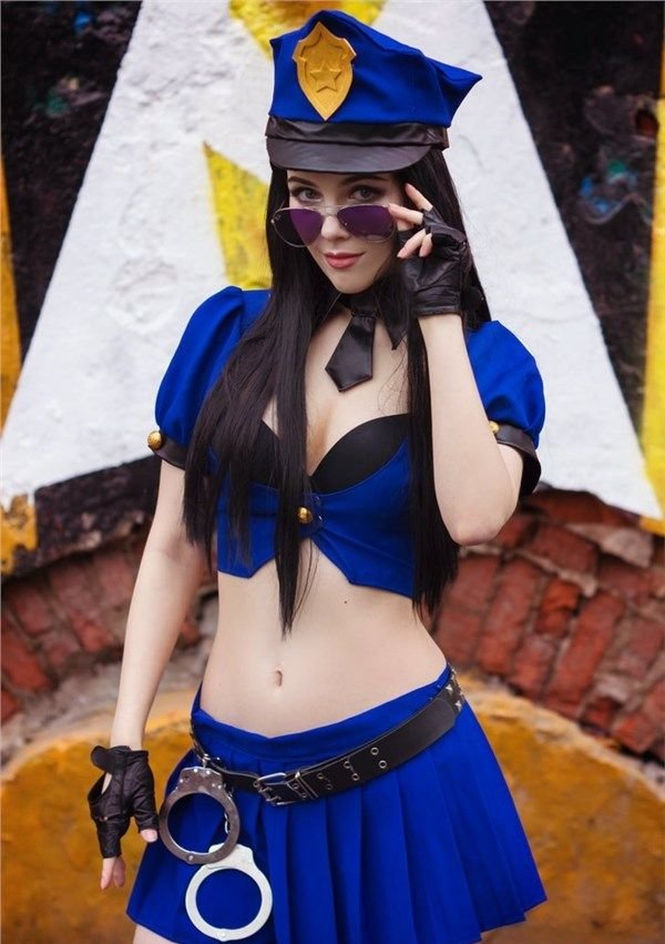 神還原Cosplay又一高手！《英雄聯盟》樣樣似！