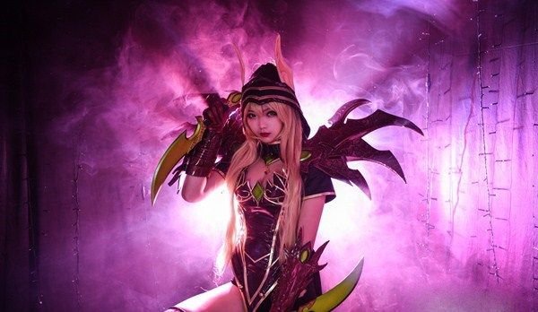 《爐石戰記》驚現超美女Cosplay！身材超讚神還原！