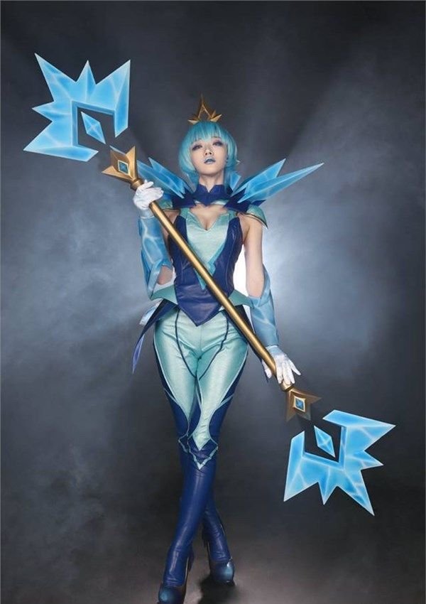 螺旋貓COS《LOL》大元素使！超冷艷！