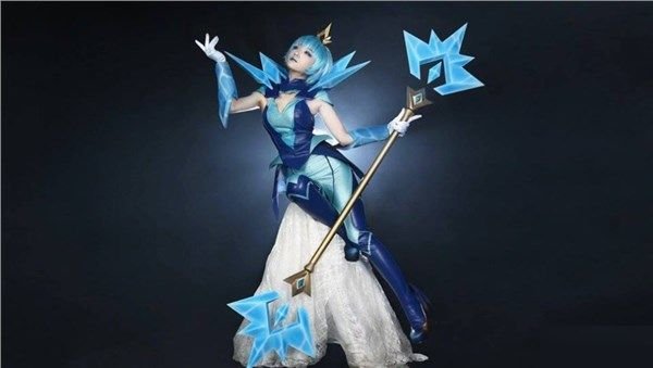 螺旋貓COS《LOL》大元素使！超冷艷！