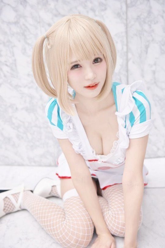 童萌美少女噴血深線Cosplay作品大放送！