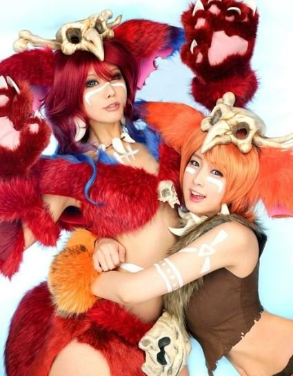噴血！螺旋貓驚艷超爆乳萌獸Cosplay！