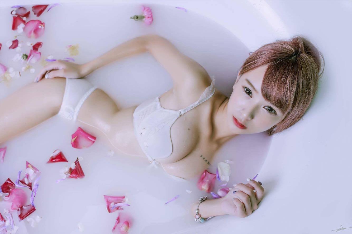 美女玩家新Cos作品引爆網友哄動！