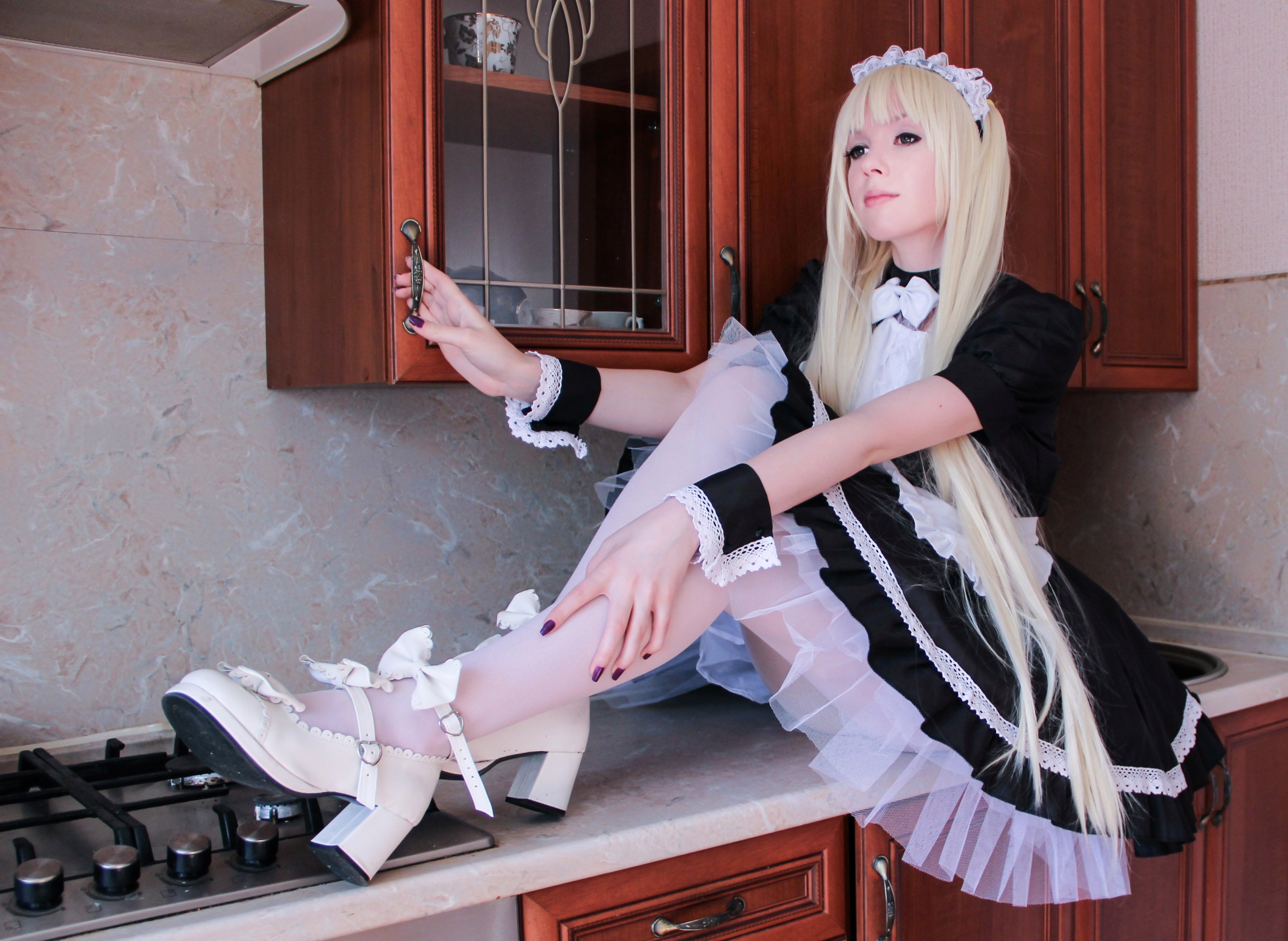 今日福利噴血放送！性感女僕大姐姐Cosplay精選收錄！