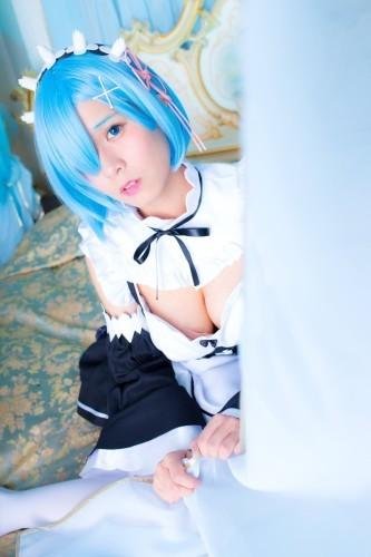 連Coser自己都覺得工口的危險噴血Cosplay作品分享！