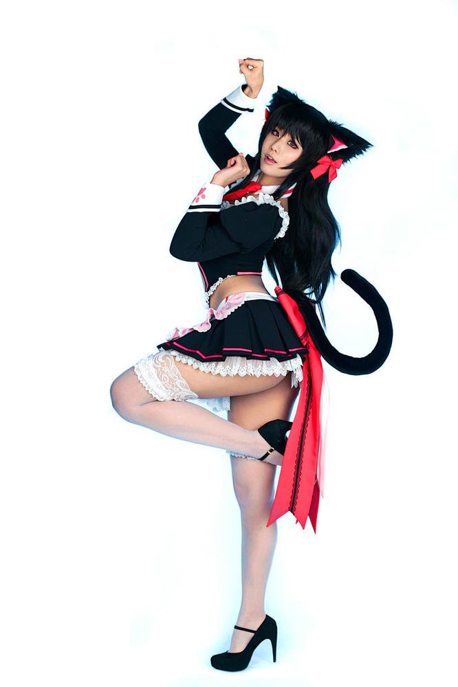 螺旋貓爆乳女僕Cosplay曝光！附送學生制服誘惑！