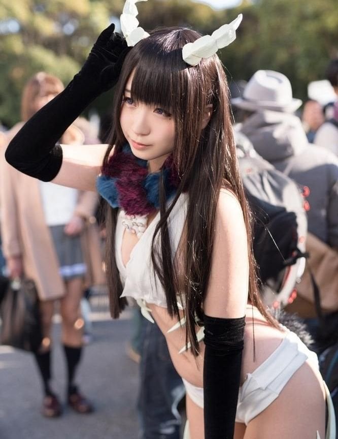 日本最清纯Coser伊織萌床照曝光！