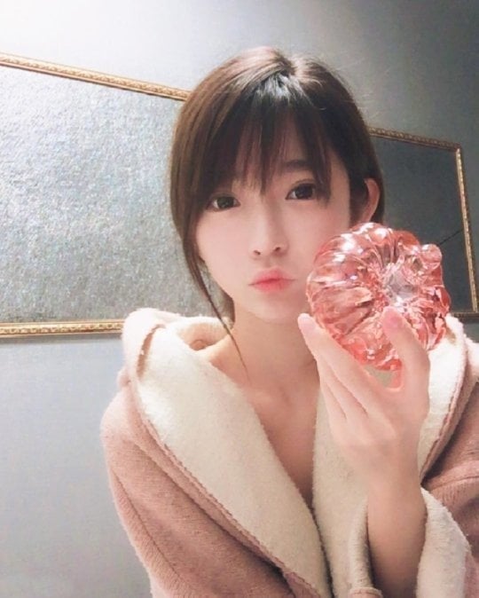 韓國第一美少女新寫真！低胸引網民起哄！