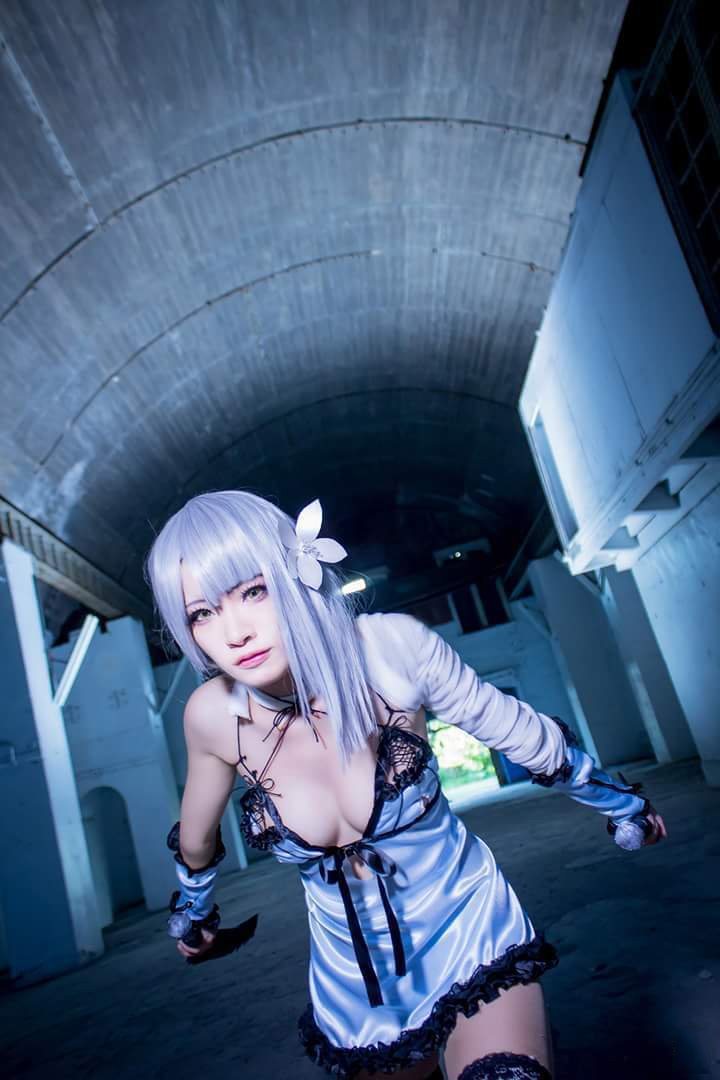 噴血極限性感Cosplay繼續放送！暖過今晚夜！