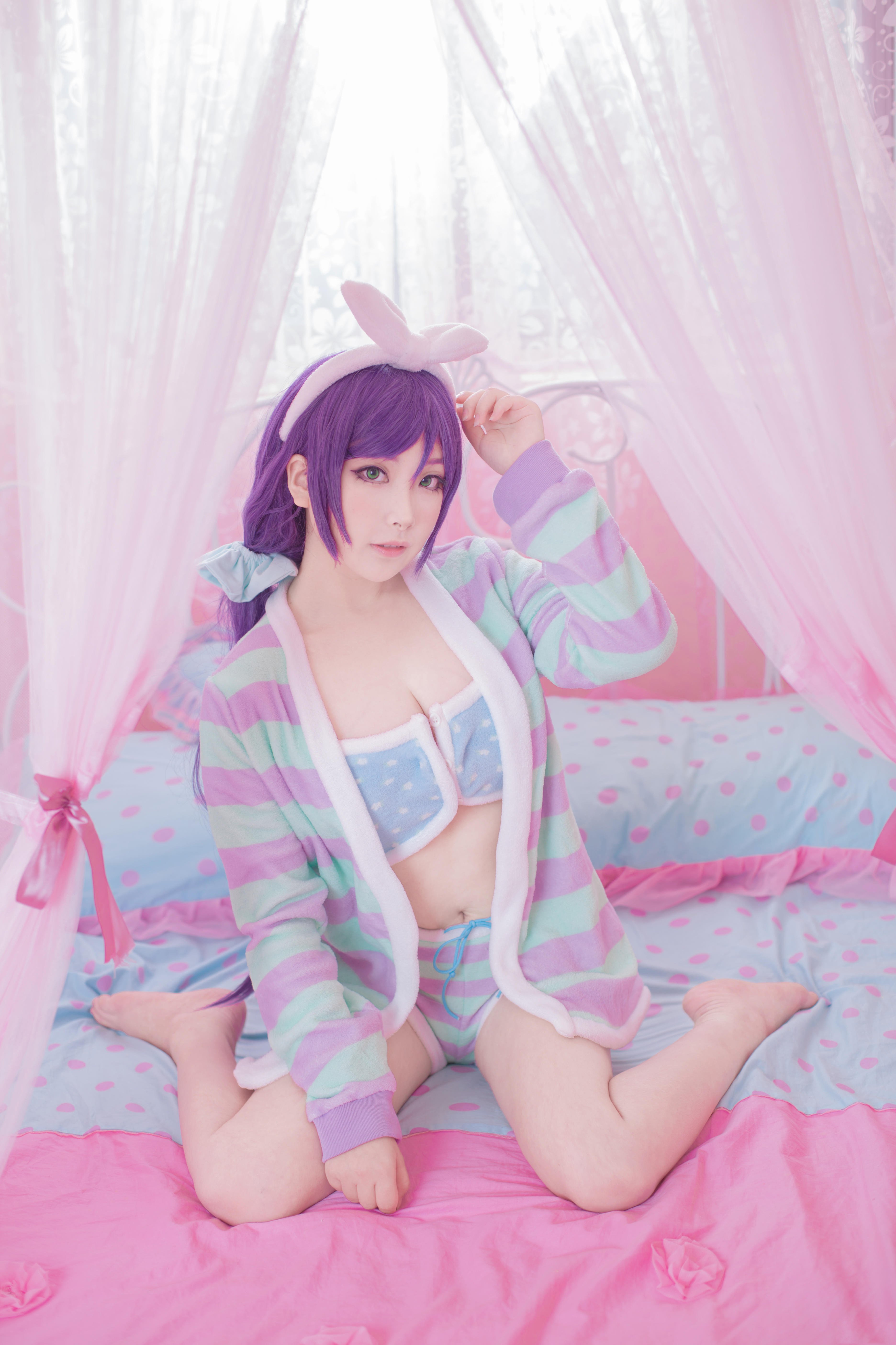 噴血極限性感Cosplay繼續放送！暖過今晚夜！