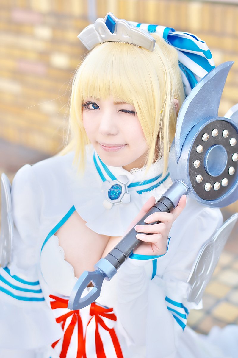 噴血極限性感Cosplay繼續放送！暖過今晚夜！