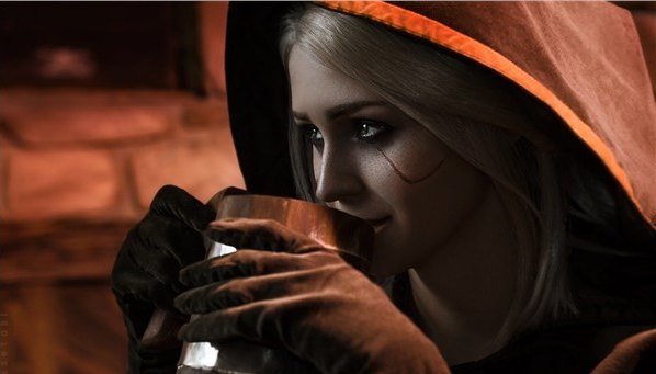 絕世美顏、美胸、美屁、美男(!?)專業級Cosplay放送！