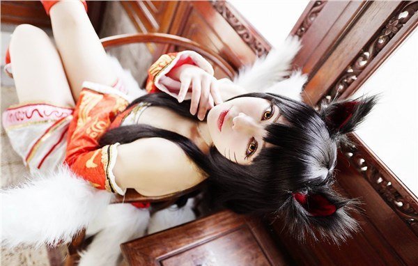 絕世美顏、美胸、美屁、美男(!?)專業級Cosplay放送！