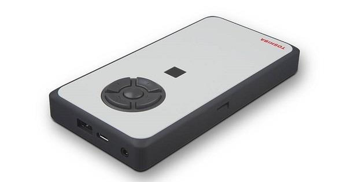 東芝dynaedge Mobile正式上市 手機 充電池 香港手機遊戲網gameapps Hk