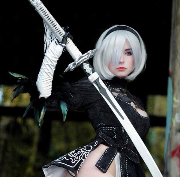 《尼爾》2B姐姐超噴血Cosplay放送！