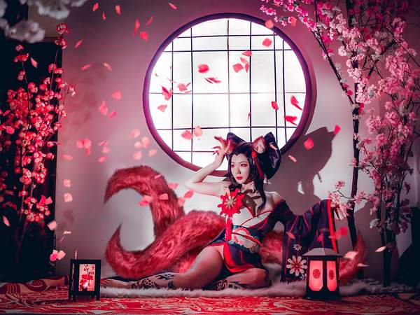 性感美女Cosplay《陰陽師》三尾狐！妖艷異常！