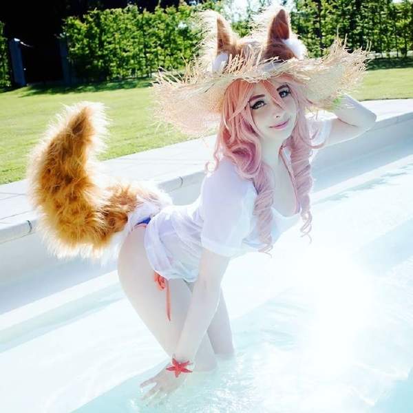 《Fate》泳裝玉藻前Cosplay超犯規！