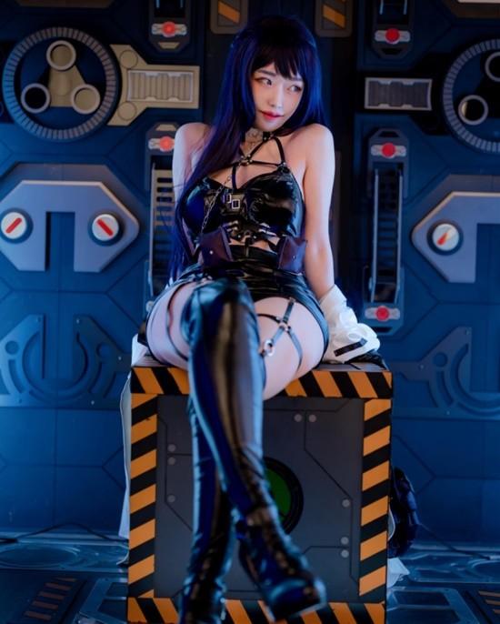 《勝利女神：妮姬》遊戲畫師Cosplay作品分享