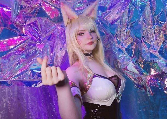 德國真美女smoettii Cosplay 福利放送