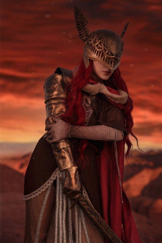 《艾爾登法環》絕美 Cosplay 作品 網友驚呼還原度十足