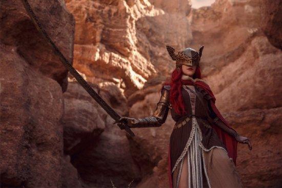 《艾爾登法環》絕美 Cosplay 作品 網友驚呼還原度十足