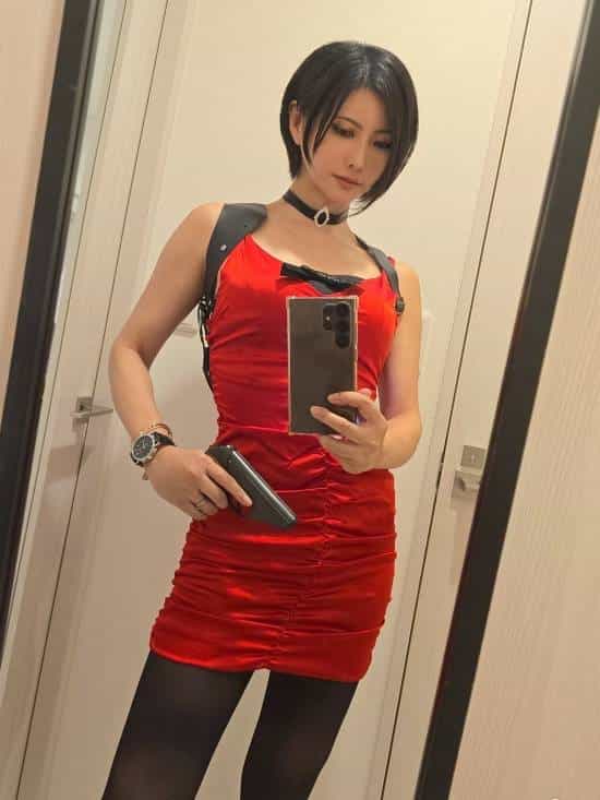 Ada Wong Cosplay