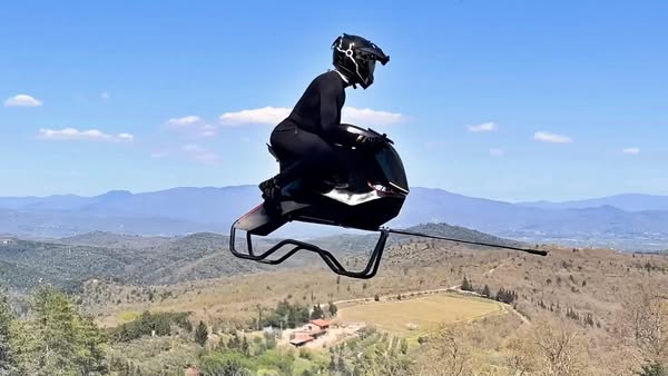 Volonaut 公開飛行電單車「Airbike」　極速可達 102 公里／小時、2026 年起接受預訂