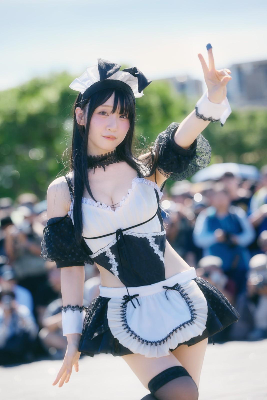 日本美女Coser伊織萌遺失相機怕這些私密照片流出