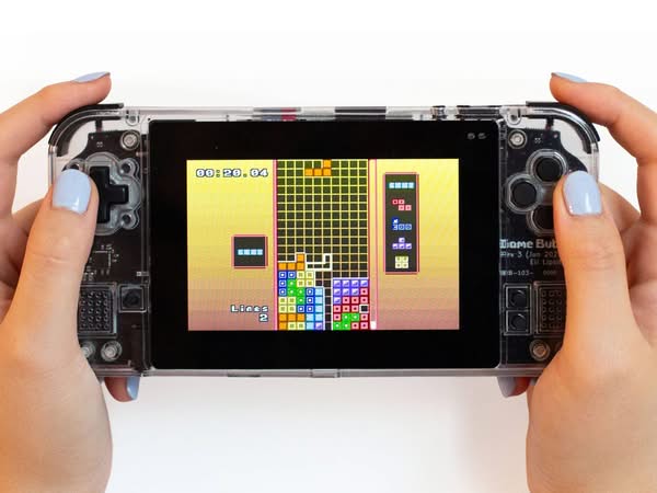 Game Bub 手提遊戲機登場 支援 Game Boy/Color/Advance 遊戲及Dock HDMI 輸出